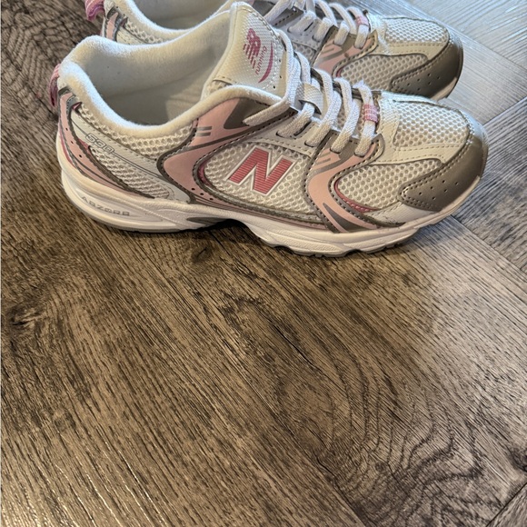 New Balance Kids Sneakers - White, Pink, and Silver - Picture 2 of 3